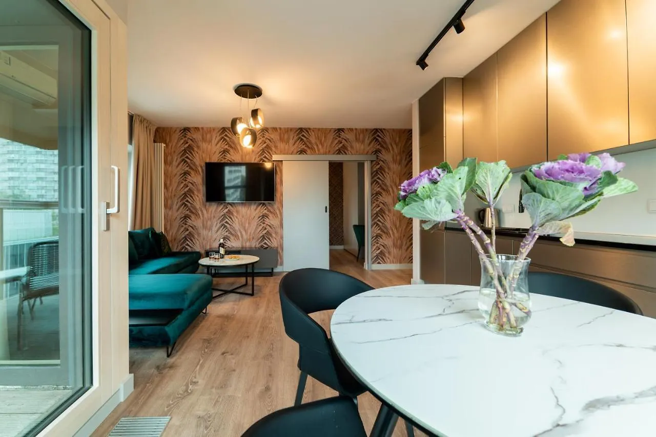 Mennica Residence Luxury Location Warszawa 0*,  Polska